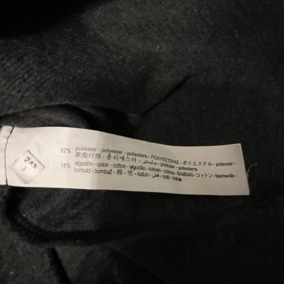 Zara new but tag missing dress - Picture 3 of 3